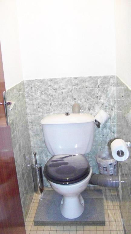 Hotel Du Port Конкарно Стая снимка